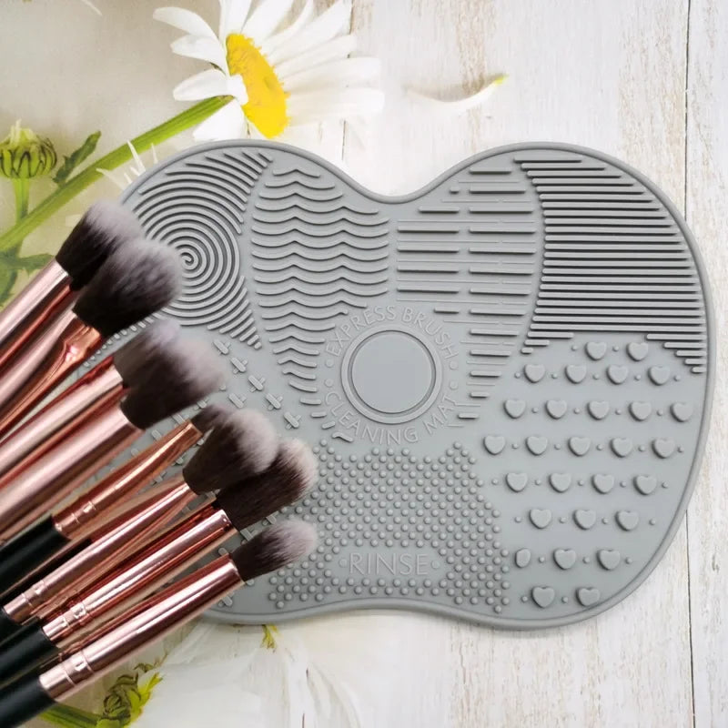 Colorful Brush Cleaner